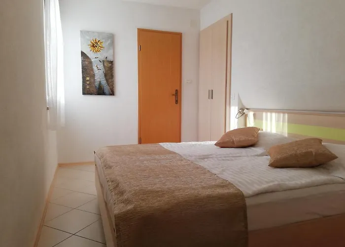 With Parking Space Rabac, Labin - 13151 * ראבץ